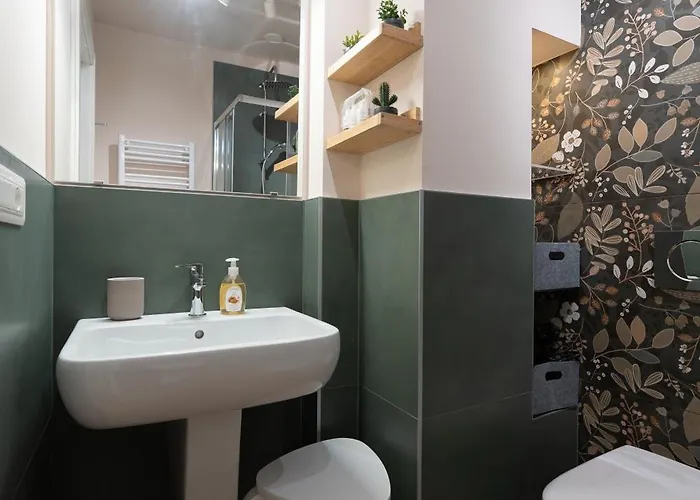 Tre Gemme In Centro - Silver Daire