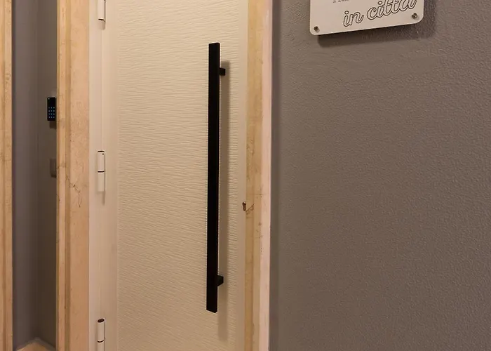 Daire Tre Gemme In Centro - Silver *